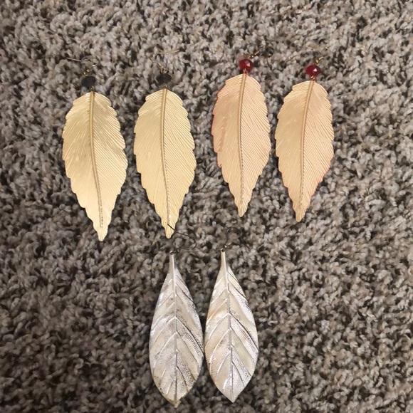 ❤️3 Earring Bundle❤️ - Picture 3 of 6